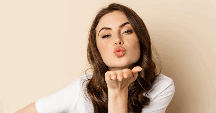 6 Tips for Healthy Lips this Summer